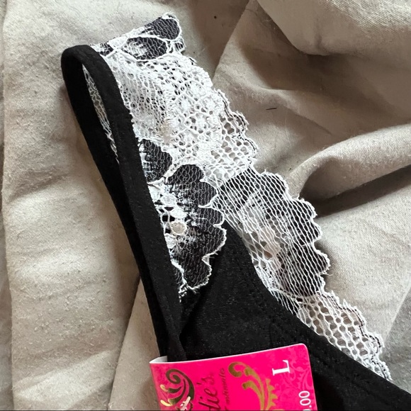 NWT Lucky Thong - Picture 7 of 8